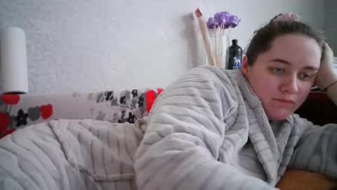 skyressie333 online show from 03/11/25, 10:51