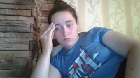 skyressie333 online show from 10/03/25, 07:38