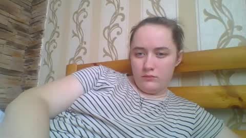 skyressie333 online show from 02/14/26, 12:24