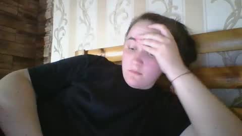 Snapshot of skyressie333 chatting on 04/27/26, 07:12 skyressie333 online show from 04/27/26, 07:12