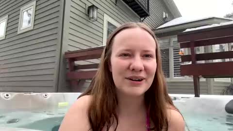 Sky Winters online show from 01/03/25, 03:33