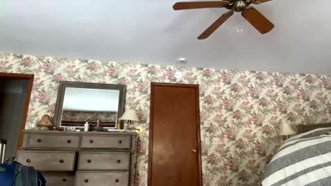 Sky Winters online show from 01/15/25, 03:50