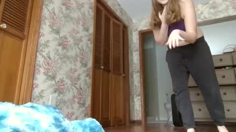 Sky Winters online show from 02/01/25, 04:44