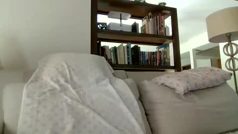 Sky Winters online show from 09/16/25, 02:40