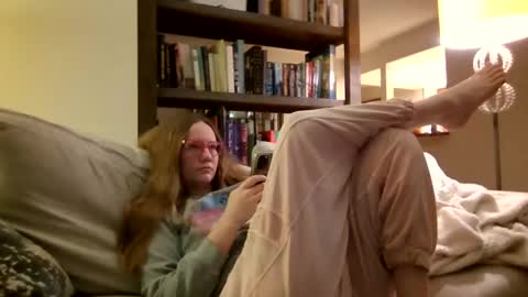 Sky Winters online show from 10/31/25, 12:22