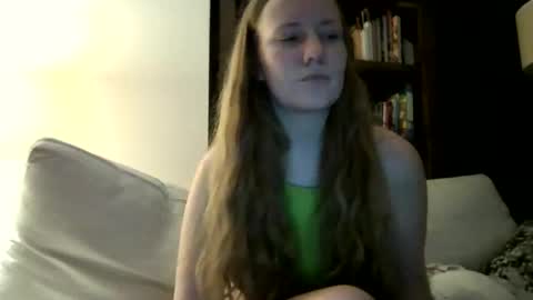 Sky Winters online show from 11/28/25, 01:08