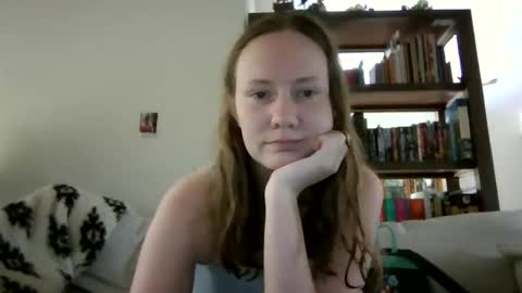 Snapshot of skywinters chatting on 06/07/26, 03:05 Sky Winters online show from 06/07/26, 03:05