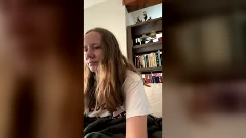 Sky Winters online show from 07/16/26, 02:12