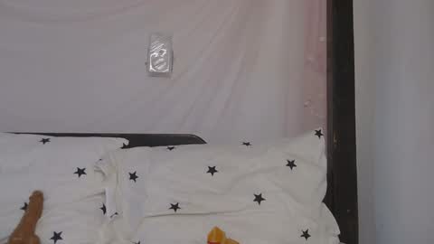 Bella online show from 02/20/25, 03:12