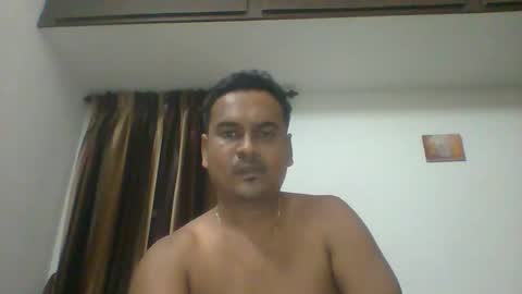 slaveqteguy online show from 10/28/25, 05:15