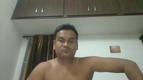 slaveqteguy online show from 11/09/25, 05:55