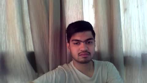 Add me on hangout sjcool1998 online show from 11/26/25, 04:35