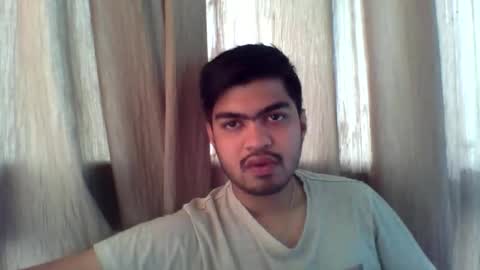 Add me on hangout sjcool1998 online show from 11/29/25, 04:48