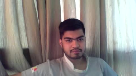 Add me on hangout sjcool1998 online show from 12/17/25, 04:40