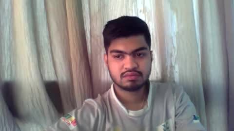 Add me on hangout sjcool1998 online show from 12/20/25, 04:41