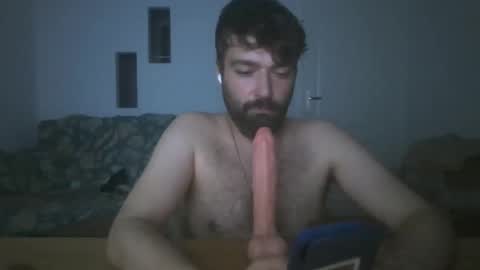 Snapshot of slavic_sword chatting on 06/05/26, 10:37 slavic_sword online show from 06/05/26, 10:37