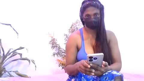 Snapshot of slcouple7 chatting on 02/13/25, 05:05 Slcouple online show from 02/13/25, 05:05