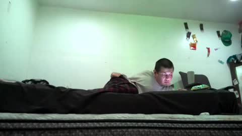 Sleazyycarlitx online show from 10/12/25, 09:30