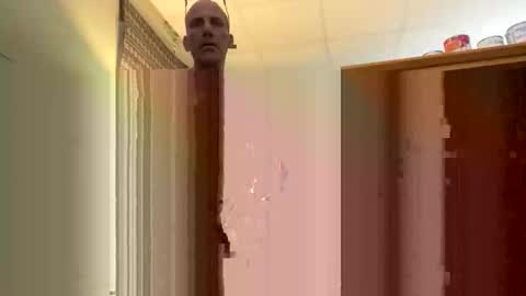 Snapshot of sleddog777 chatting on 02/20/26, 05:35 sleddog777 online show from 02/20/26, 05:35