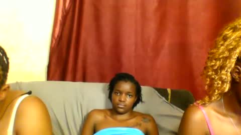 sleek_ass online show from 03/03/25, 02:58