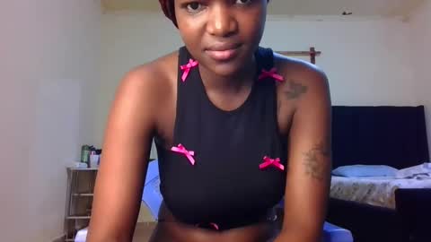 sleek_ass online show from 10/01/25, 07:14