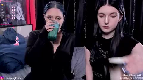 Hi We are Iva and Angela Nice to meet u 3 online show from 01/09/26, 05:37