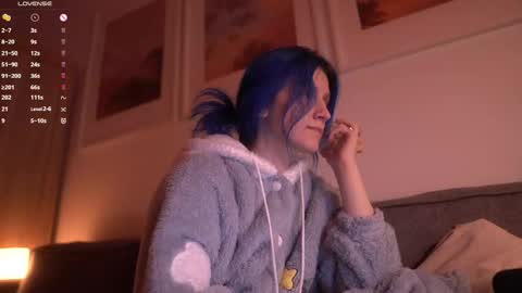 Sonya online show from 09/26/25, 08:46