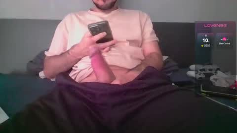 sleepless19 online show from 04/08/26, 12:05