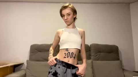 Sofia online show from 04/05/26, 02:14