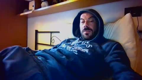 slevin online show from 10/05/25, 02:15