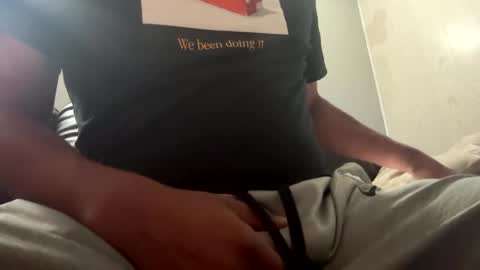 slick2285 online show from 09/21/25, 08:27