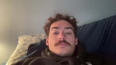 Snapshot of slickmass chatting on 12/08/24, 06:17 SlickMass online show from 12/08/24, 06:17