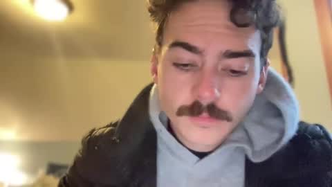 Snapshot of slickmass chatting on 12/11/24, 08:39 SlickMass online show from 12/11/24, 08:39