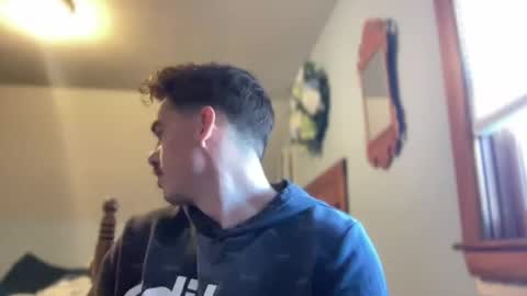 Snapshot of slickmass chatting on 01/04/25, 05:16 SlickMass online show from 01/04/25, 05:16