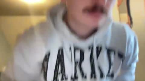 Snapshot of slickmass chatting on 01/06/25, 07:45 SlickMass online show from 01/06/25, 07:45