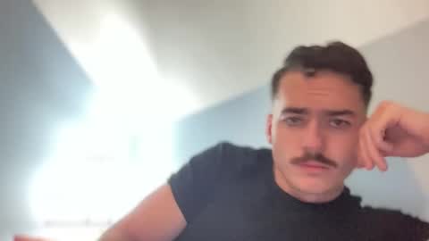 Snapshot of slickmass chatting on 02/18/25, 02:16 SlickMass online show from 02/18/25, 02:16