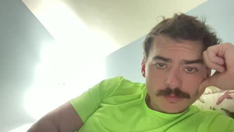 Snapshot of slickmass chatting on 09/13/25, 12:43 SlickMass online show from 09/13/25, 12:43