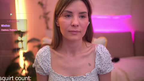 Snapshot of slickmewet chatting on 05/08/26, 03:50 Elise 165cm 50kg online show from 05/08/26, 03:50