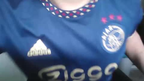 slicknick73 online show from 10/10/25, 12:48