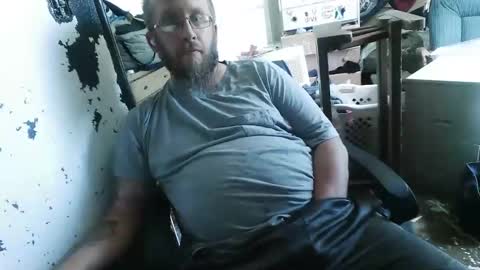 Snapshot of slickwill2391 chatting on 05/02/26, 05:29 slickwill2391 online show from 05/02/26, 05:29