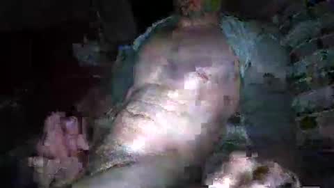 slideitin96 online show from 12/04/25, 06:12