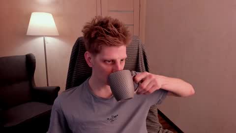 Andy online show from 02/06/25, 07:45