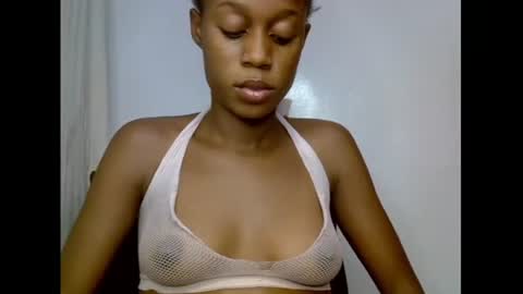 Snapshot of slim_candy12 chatting on 06/23/26, 07:56 Lily online show from 06/23/26, 07:56