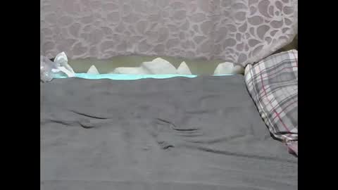 slim_girl01 online show from 02/07/26, 10:41