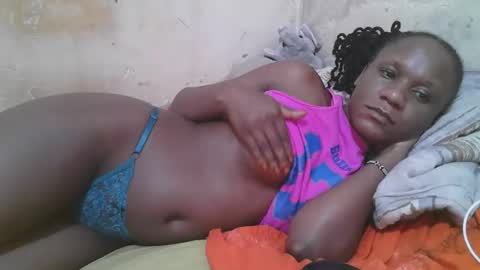 Snapshot of slim_girl3 chatting on 05/20/26, 06:36 slim_girl3 online show from 05/20/26, 06:36