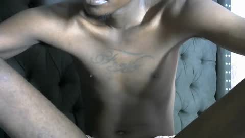 slim long01 online show from 02/03/25, 08:03