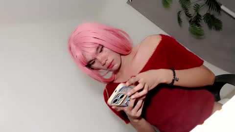 Snapshot of slim_nathalia chatting on 04/26/26, 04:43 slim_nathalia online show from 04/26/26, 04:43