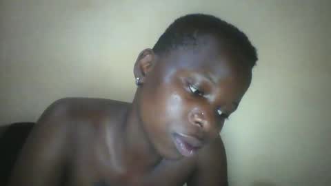 slim_petite_ebony online show from 12/21/24, 11:24