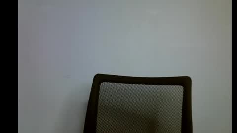 Snapshot of slim_petitqueen chatting on 05/06/26, 08:47 Alice online show from 05/06/26, 08:47