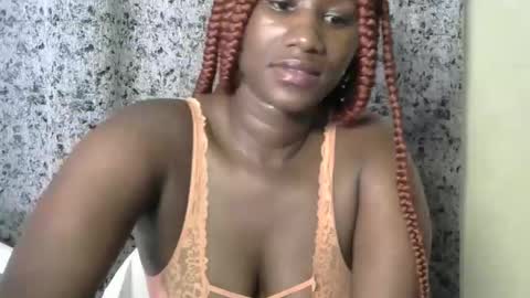 slimandthick1 online show from 10/18/25, 11:49